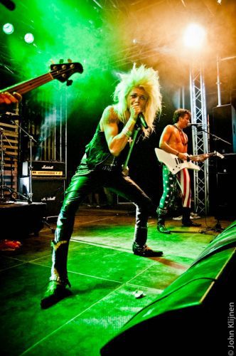 Kissin Dynamite tijdens ParkCity Live, Park Bekkerveld, 23 juni 2012