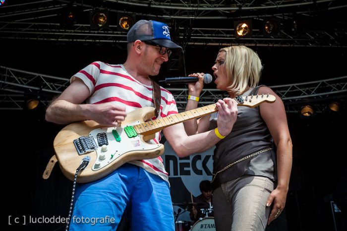Sneckers live op B-Stage tijdens ParkCity Live, Park Bekkerveld, 23 juni 2012