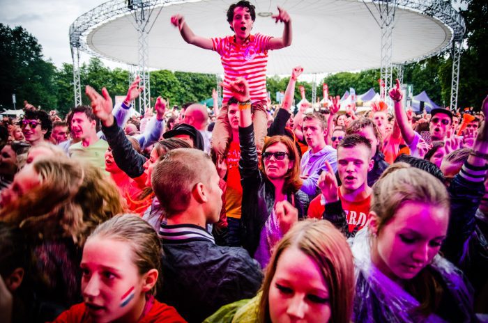 Publiek tijdens ParkCity Live, Heerlen 5 juli 2014
